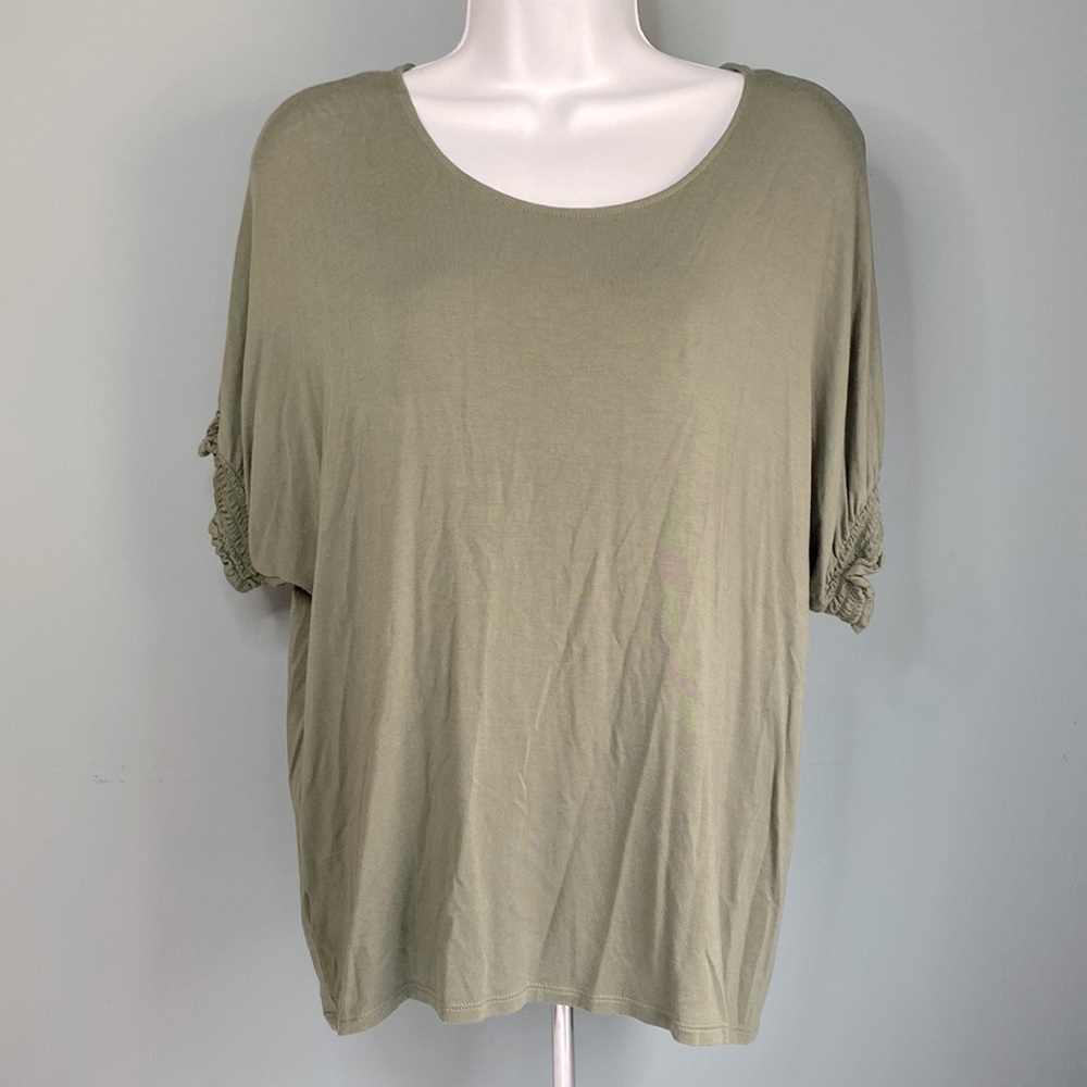 Loft petites super soft t-shirt ruche short sleeves olive green L